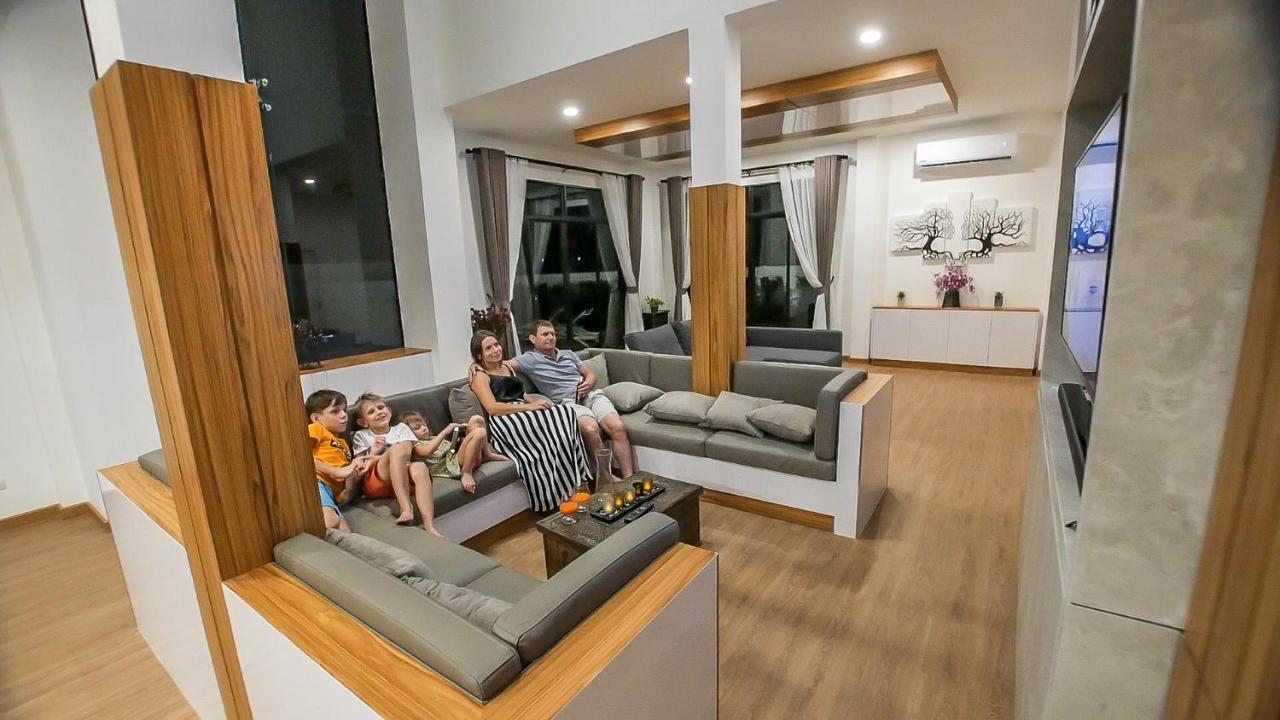 Happy Family Villa Phuket Kültér fotó